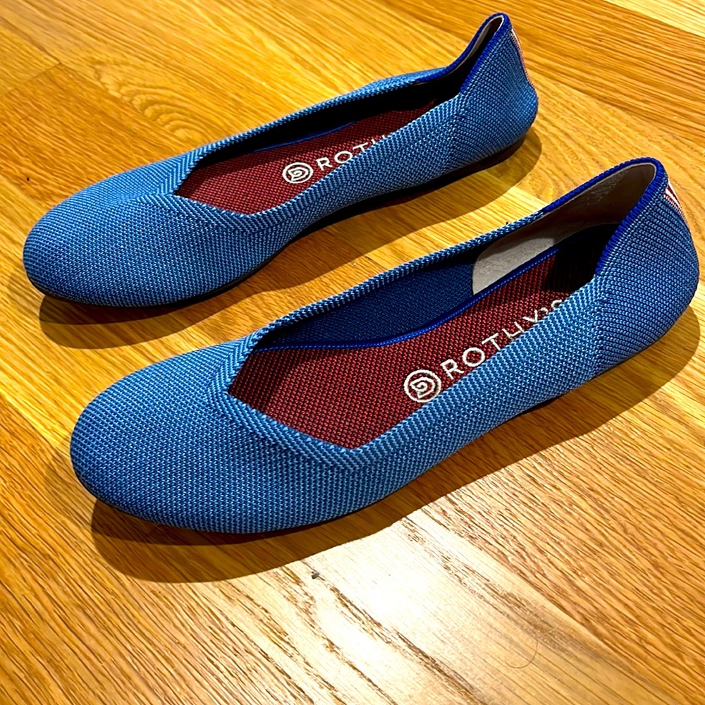 Rothy’s indigo mini stripe size 9